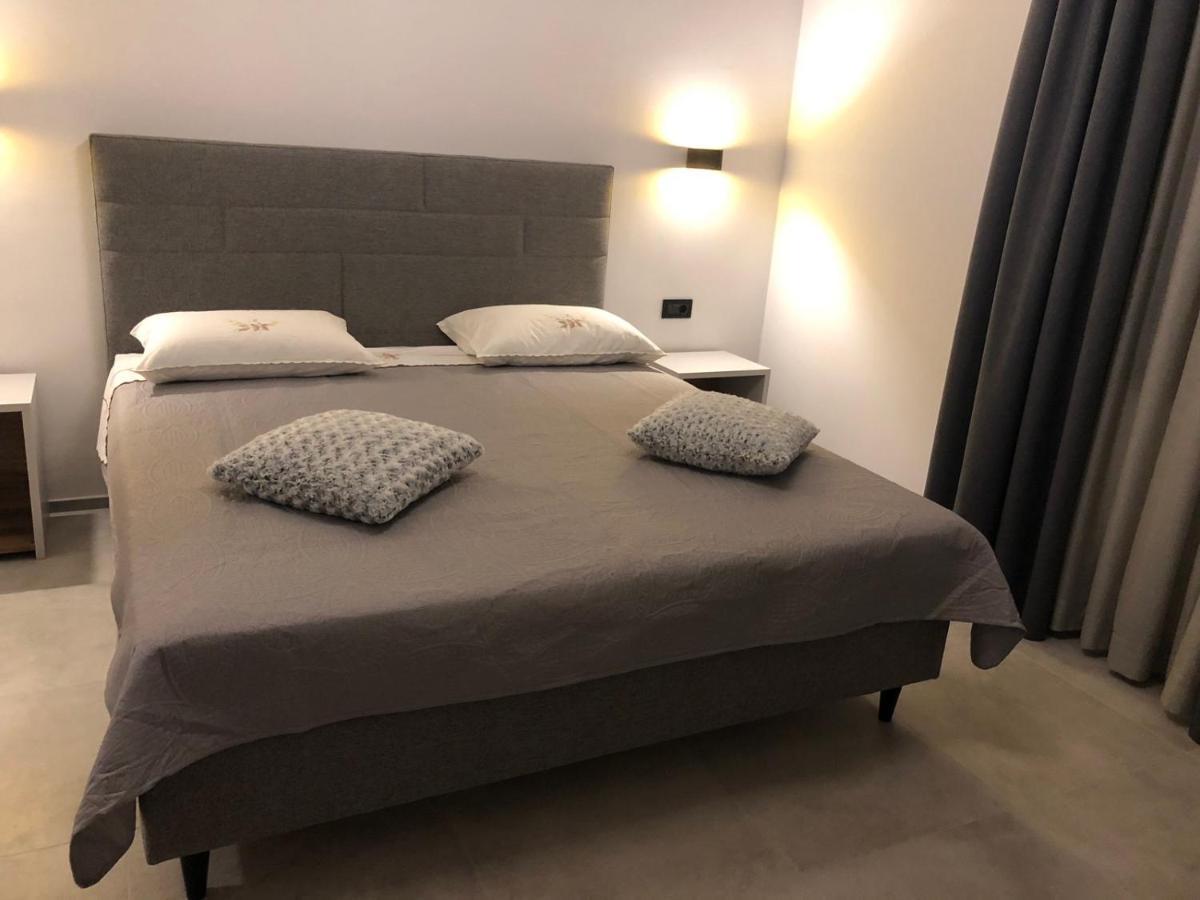 Apartments & Room Piutti Bale Εξωτερικό φωτογραφία