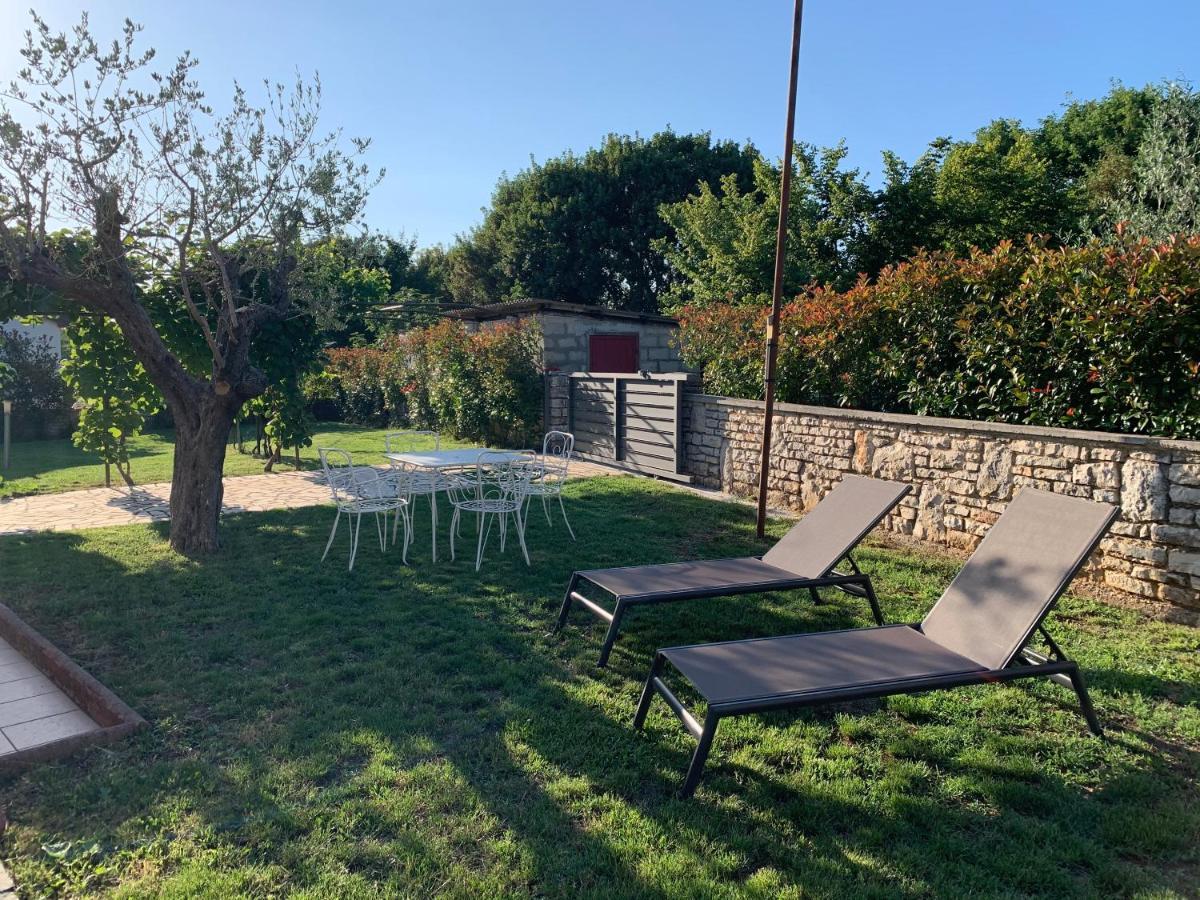 Apartments & Room Piutti Bale Εξωτερικό φωτογραφία