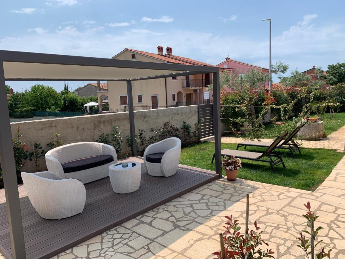 Apartments & Room Piutti Bale Εξωτερικό φωτογραφία