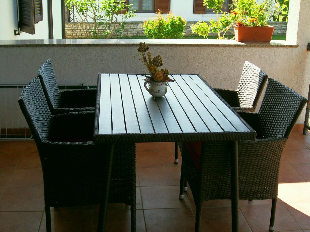 Apartments & Room Piutti Bale Δωμάτιο φωτογραφία